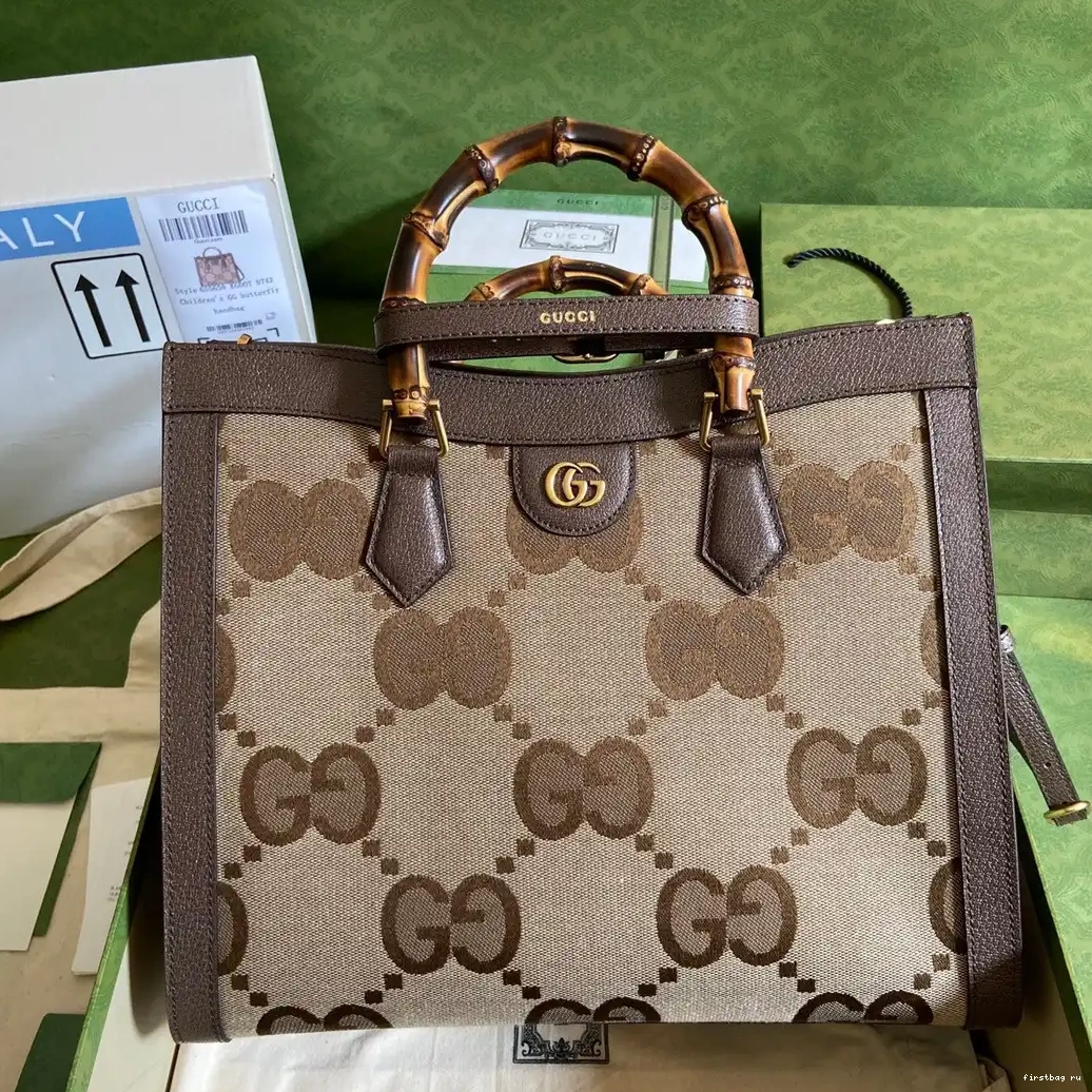 First bag ru medium tote bag GUCCI with jumbo GG Diana 0510